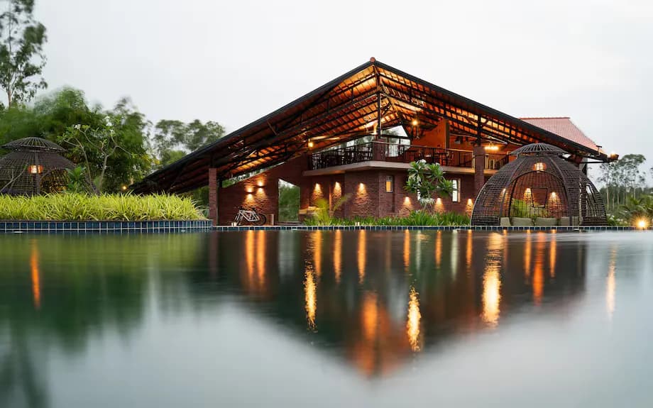 Aurora Eco Retreat
